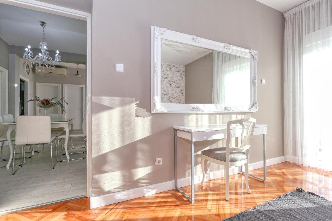 Hacienda Mia With Pool,Bbq,Free Parking Zadar Exterior foto